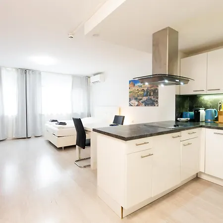 305 Berlin, Apartment, 38m2 2-4 Pers クラーゲンフルト