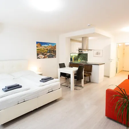 305 Berlin, Apartment, 38m2 2-4 Pers Клагенфурте