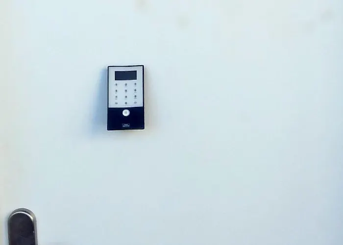 305 Berlin, Apartment, 38m2 2-4 Pers *