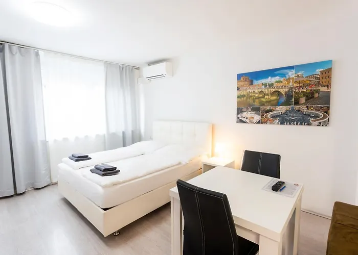 305 Berlin, Apartment, 38m2 2-4 Pers